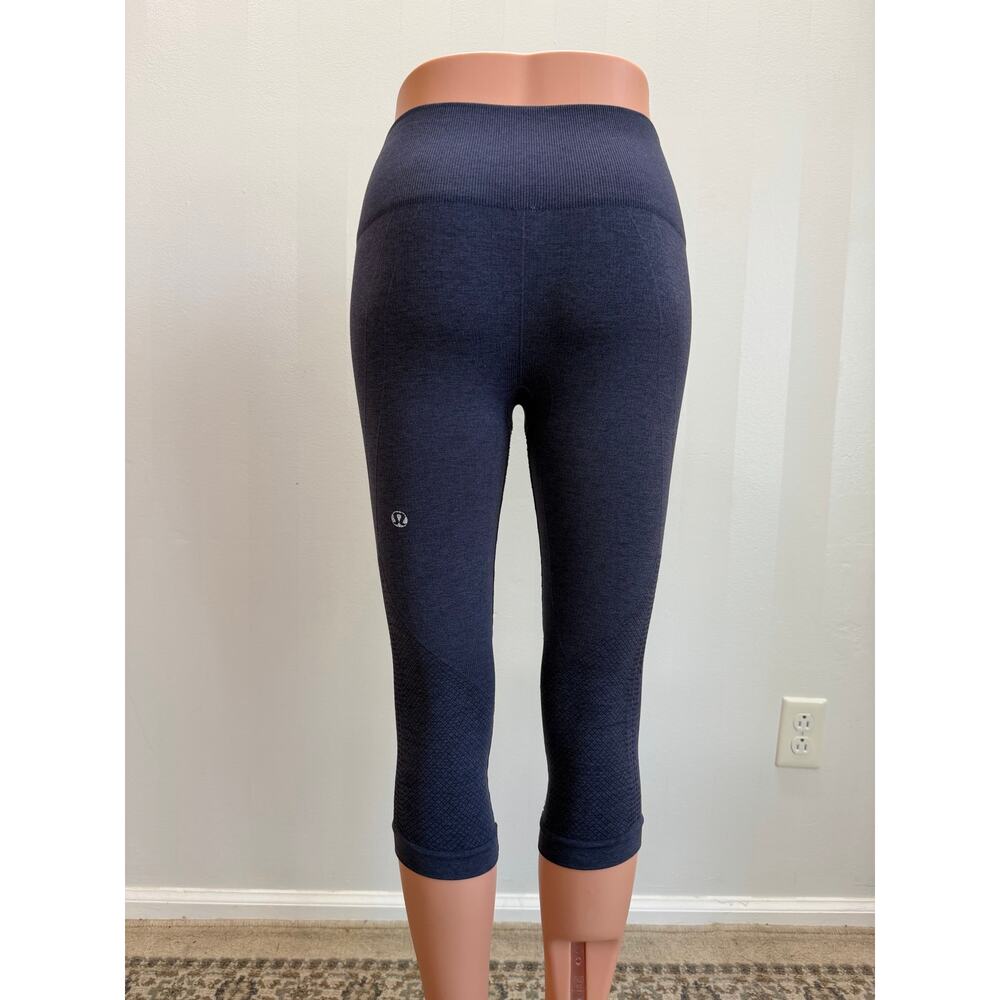 Lululemon In The Flow Crop II Leggings Heathered Navy Blue Ruched Capri Sz 2 - Picture 4 of 7